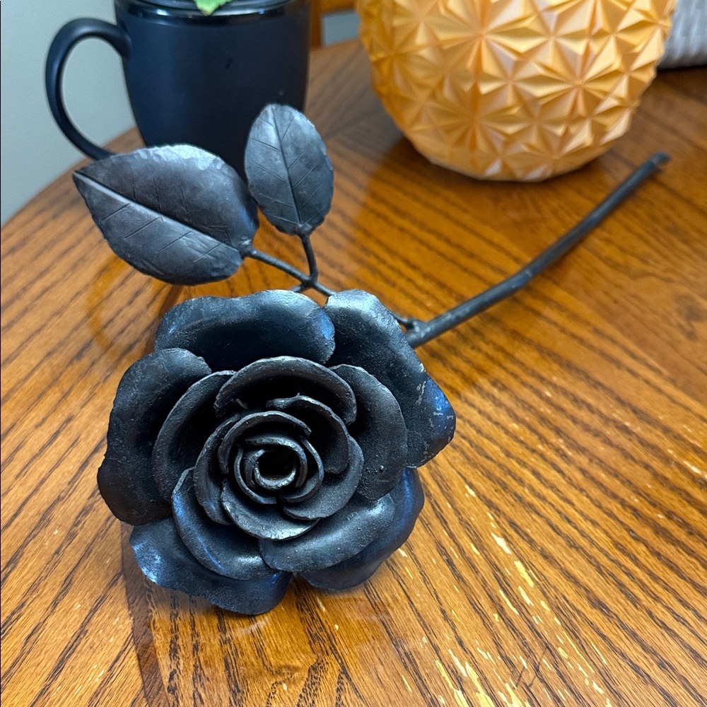 Welded Black Metal Steel Rose Hand-Forged Sculpture Blacksmith Metalwork - Picture 1 of 15